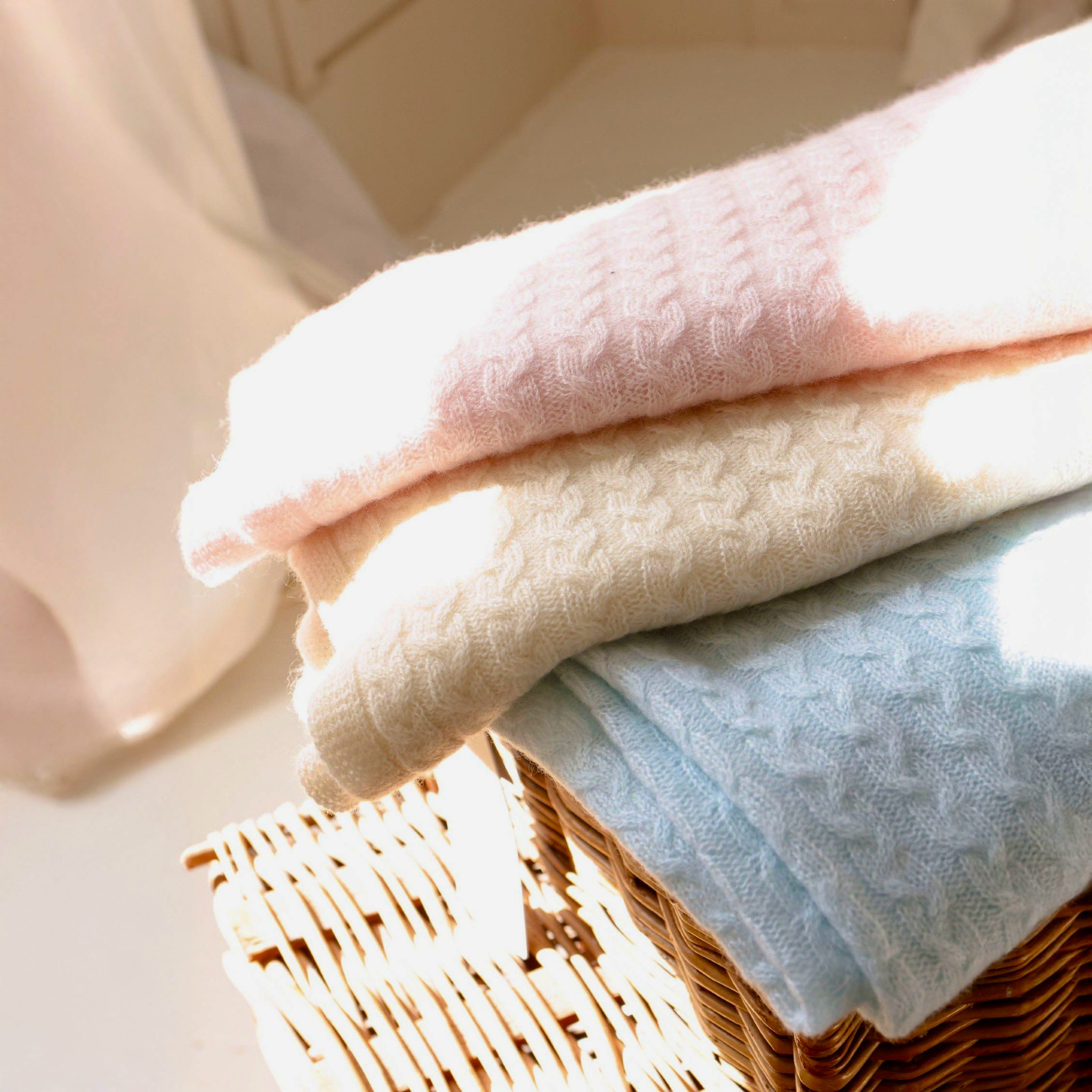 Alashan Bailey Braided Cable Knit Baby Blanket - Snow