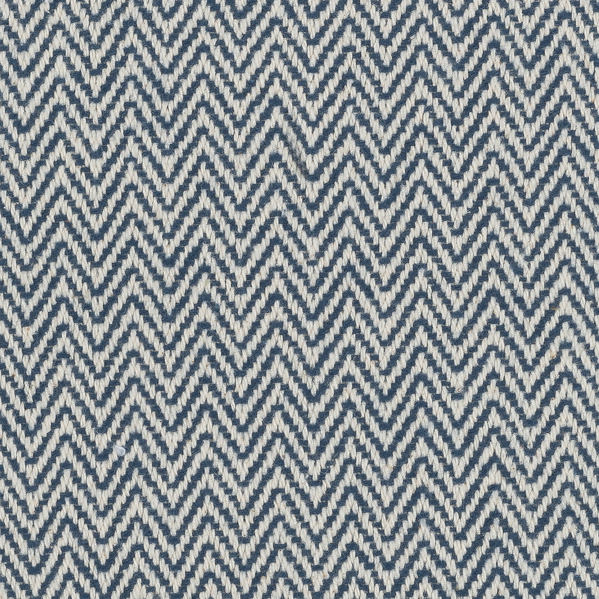 Matouk Avalon Blanket - Navy