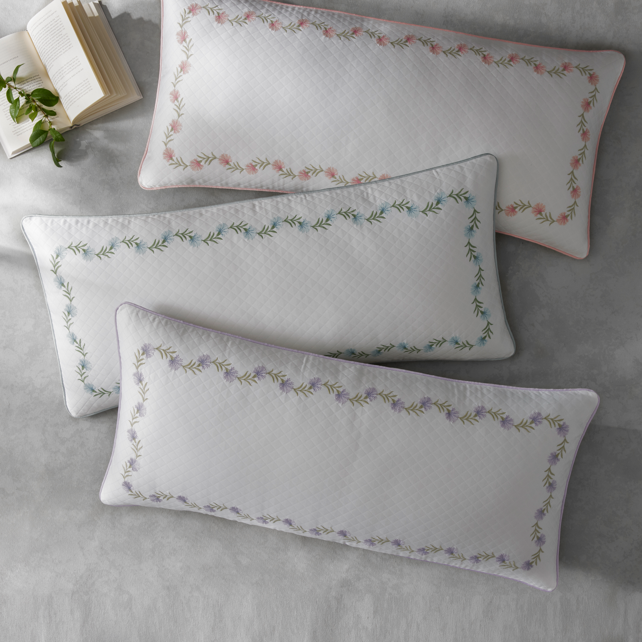 Matouk Daphne Matelasse Lumbar Pillow Cover