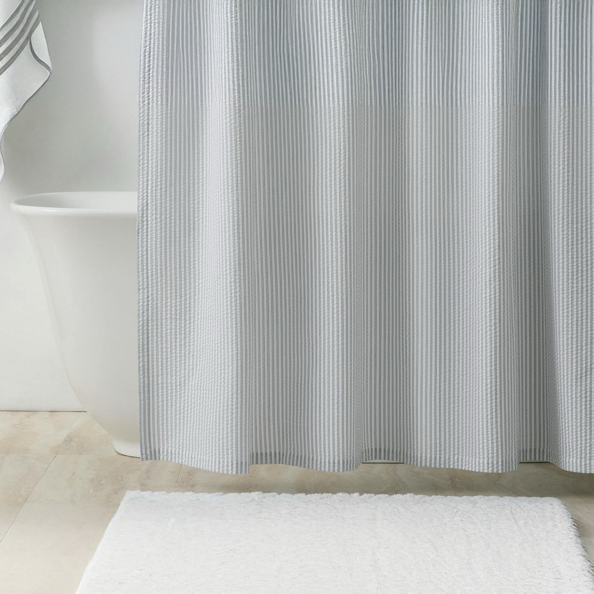 Matouk Matteo Shower Curtain - Peony