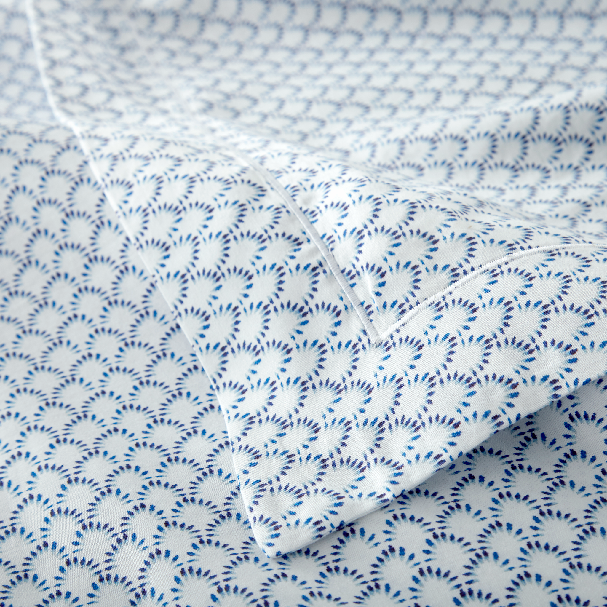 Peacock Alley Demi Duvet Cover and Shams - Navy