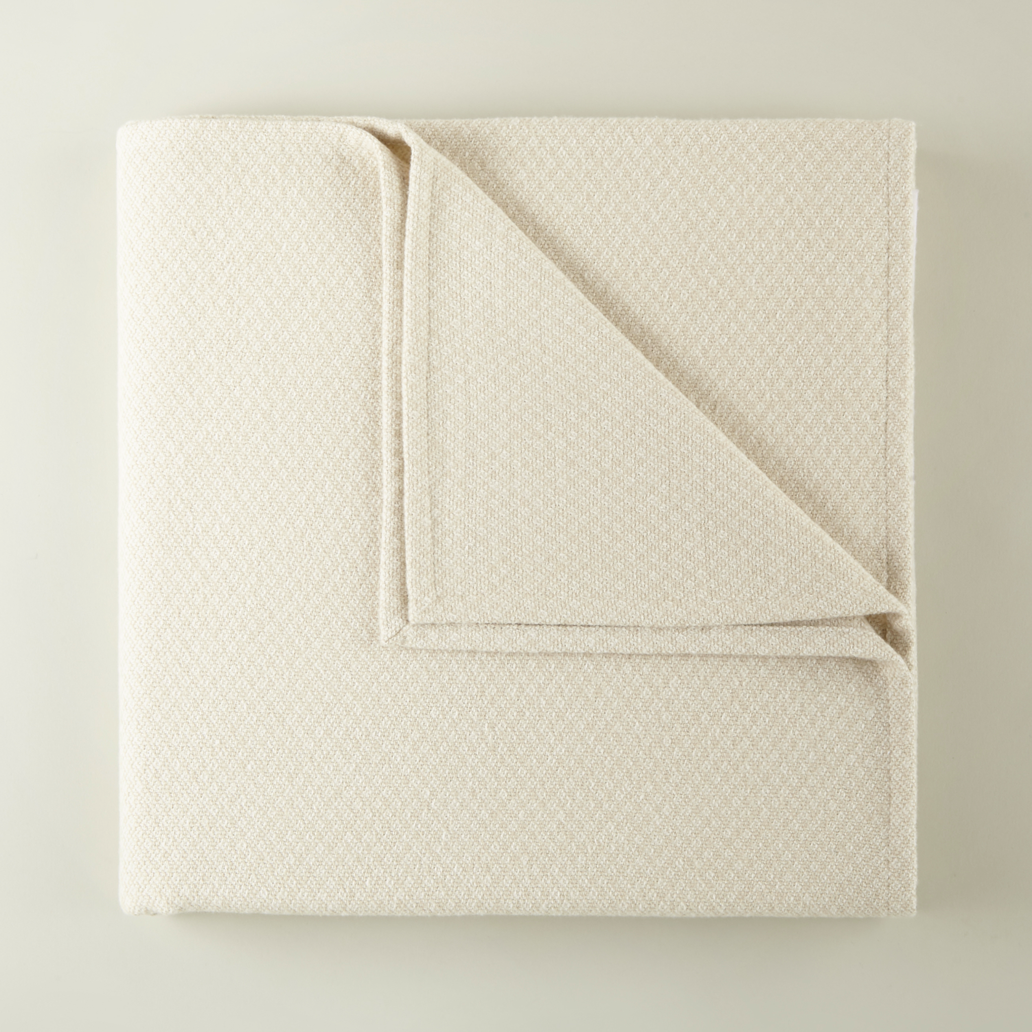 Peacock Alley Vineyard Throw - Linen