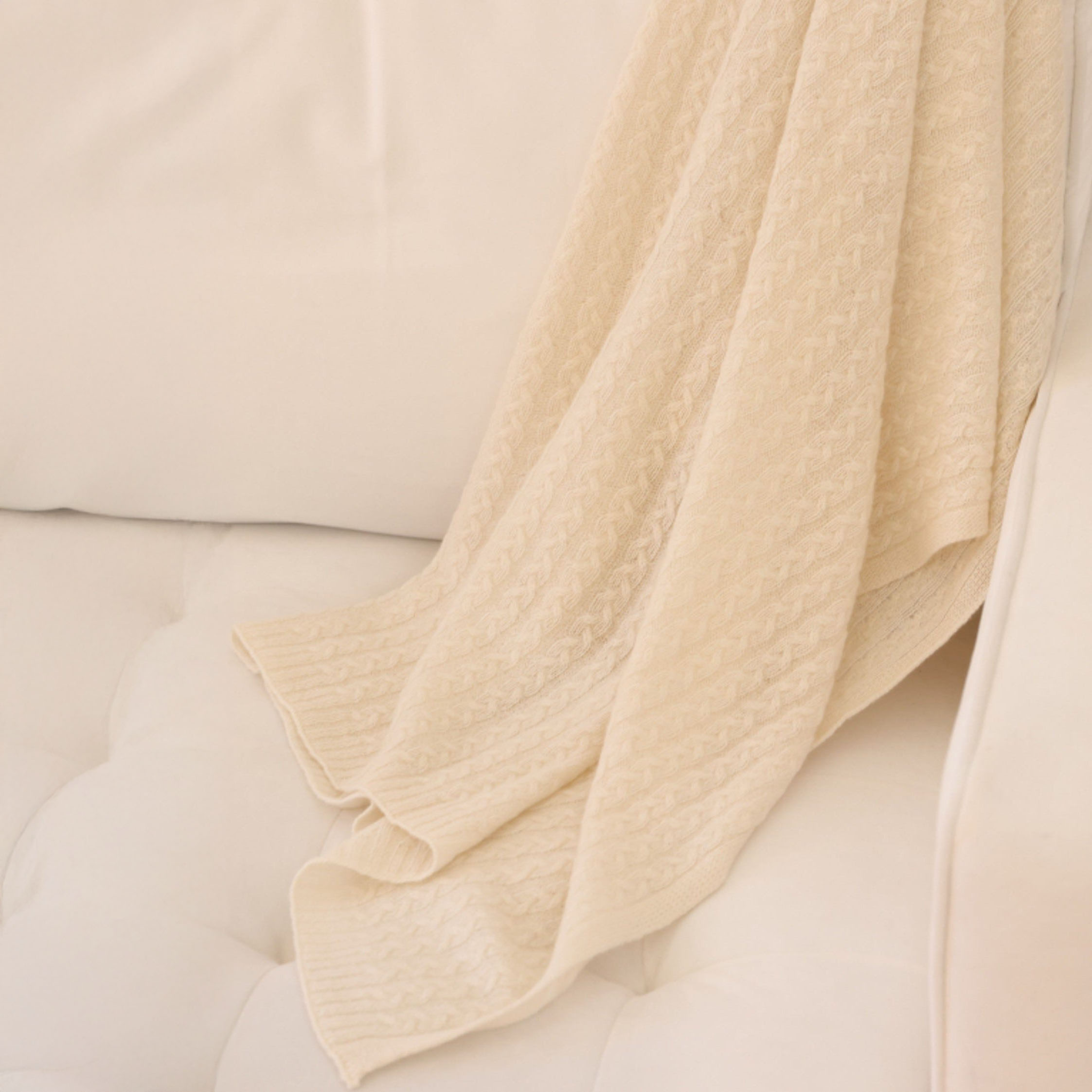 Alashan Bailey Braided Cable Knit Baby Blanket - Snow