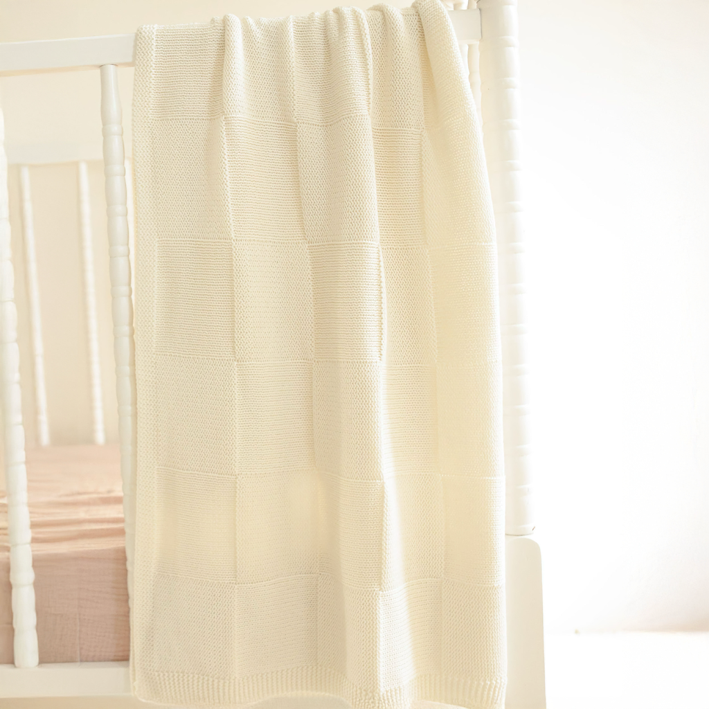 Alashan Charlie Knit Baby Blanket - White