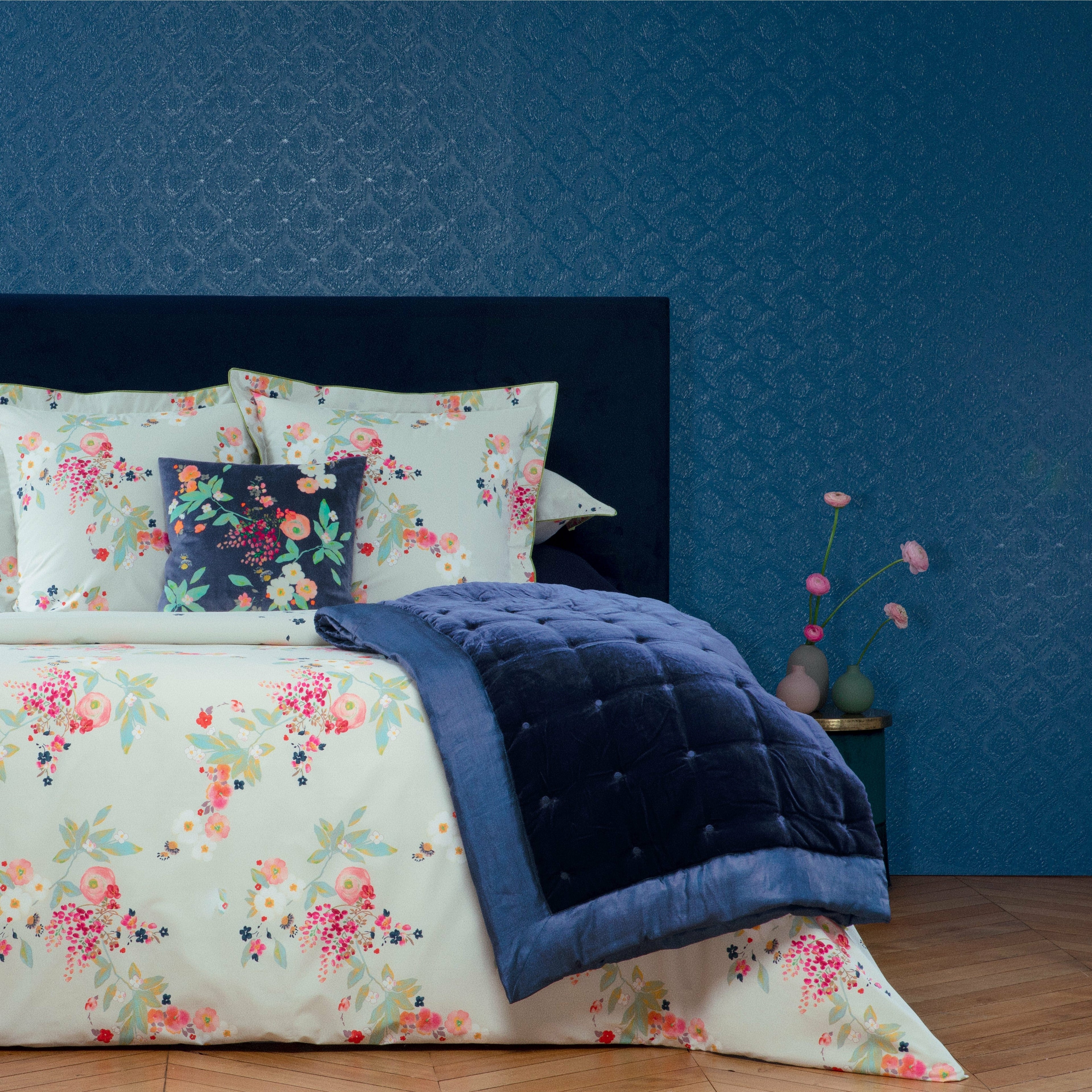 Yves Delorme Cocon Counterpane and Decorative Pillow - Santal