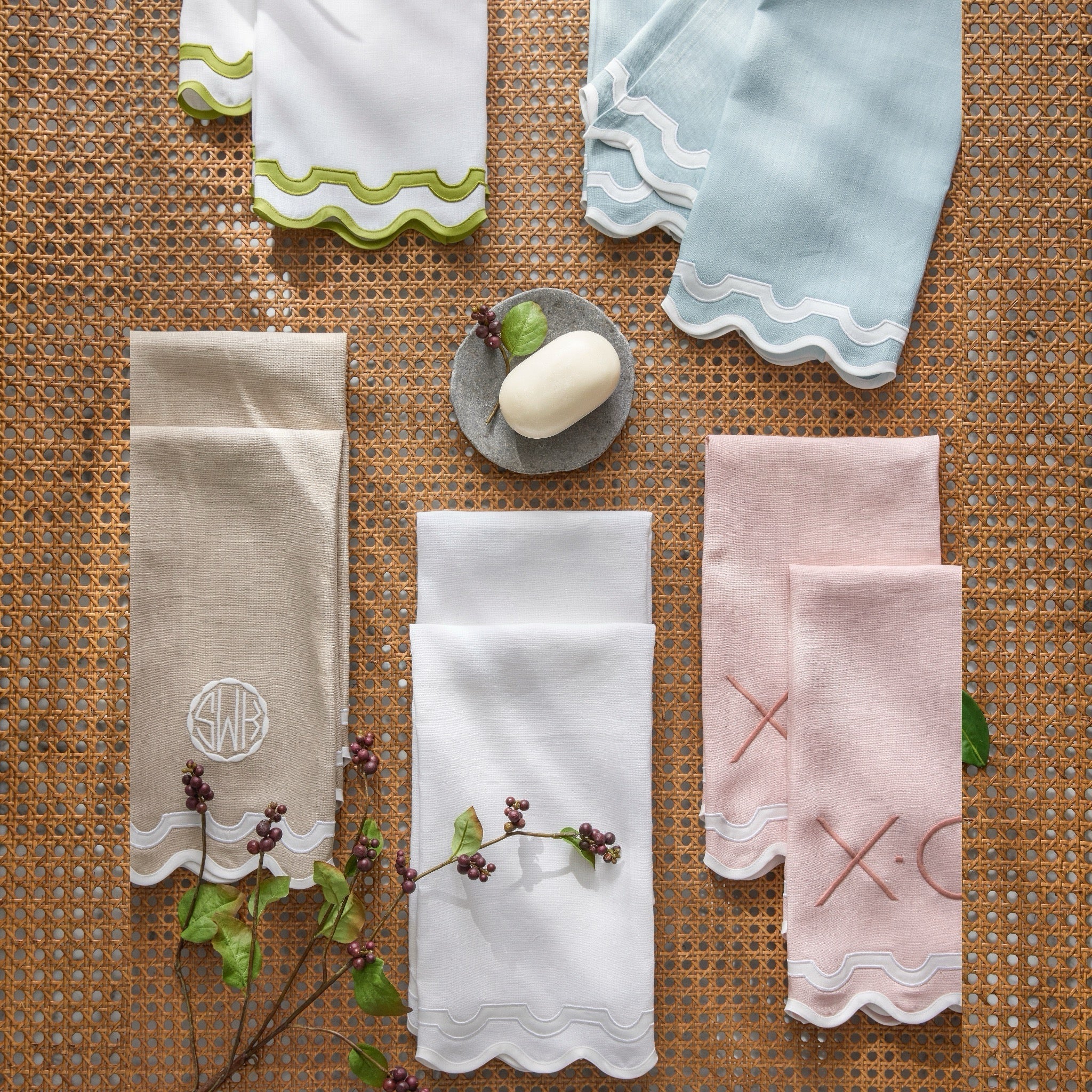 Matouk Mirasol Guest Towels - White/Grass