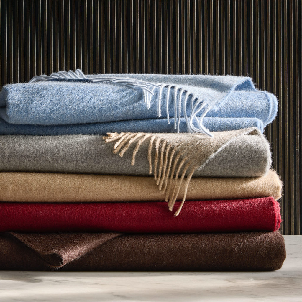 Matouk Paley Throw - Flannel Grey/Natural