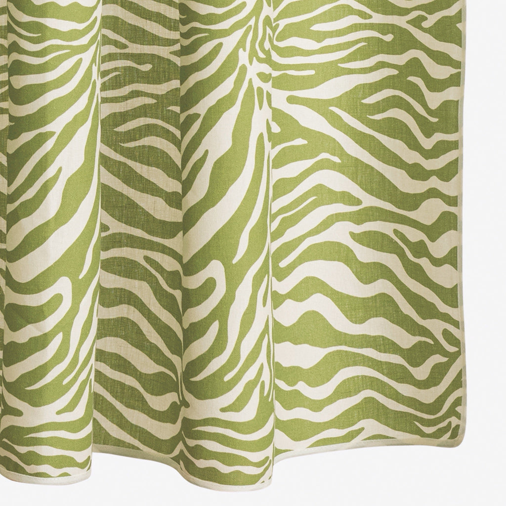Matouk Schumacher Regine Shower Curtain - Grass