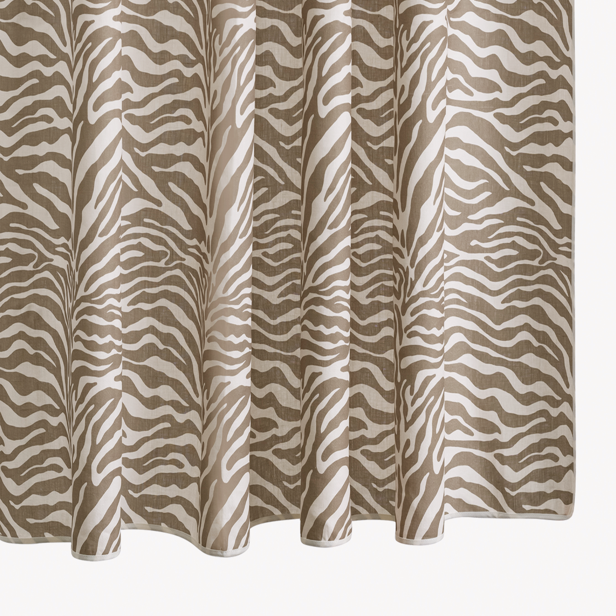 Matouk Schumacher Regine Shower Curtain - Coconut