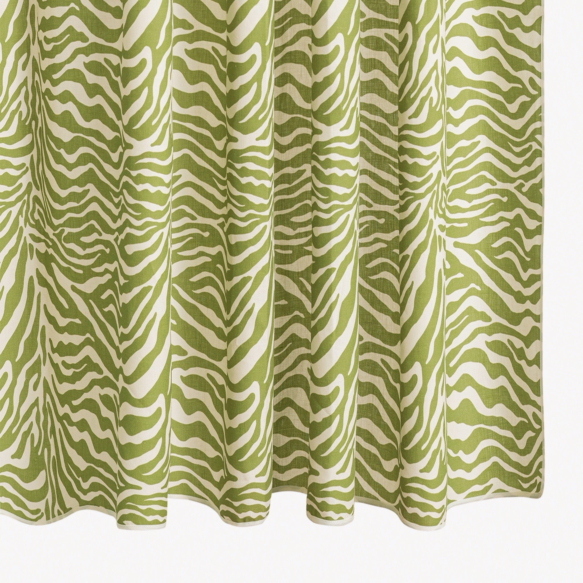 Matouk Schumacher Regine Shower Curtain - Grass