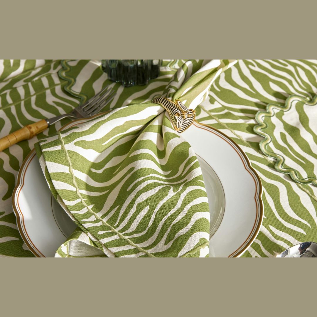 Matouk Schumacher Regine Table Linens - Grass