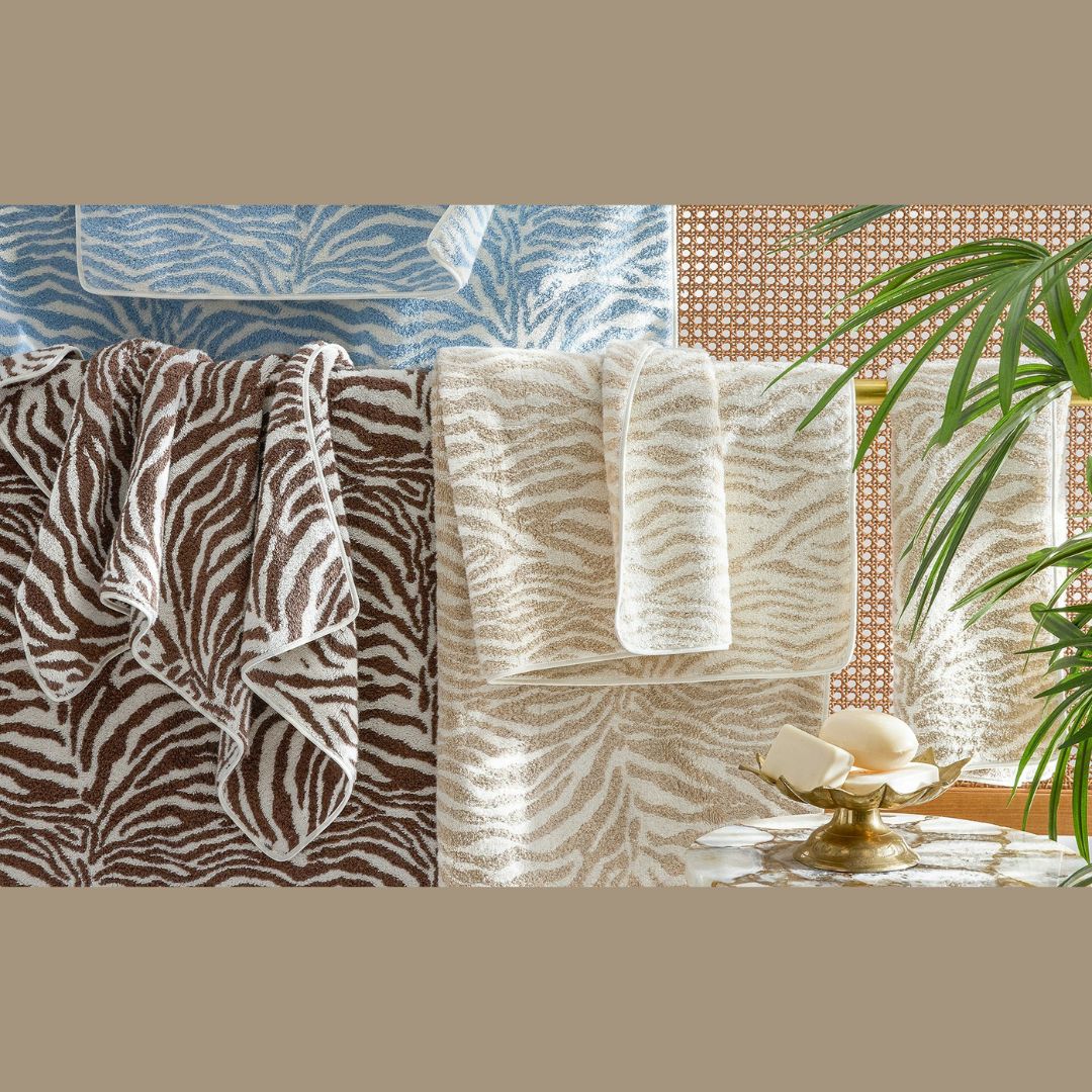 Matouk Schumacher Regine Bath Towels and Mats - Hydrangea