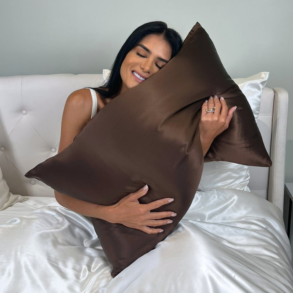 Mulberry Park Silks Luxury 19 Momme Pure Silk Pillowcase with Zipper - Chocolate