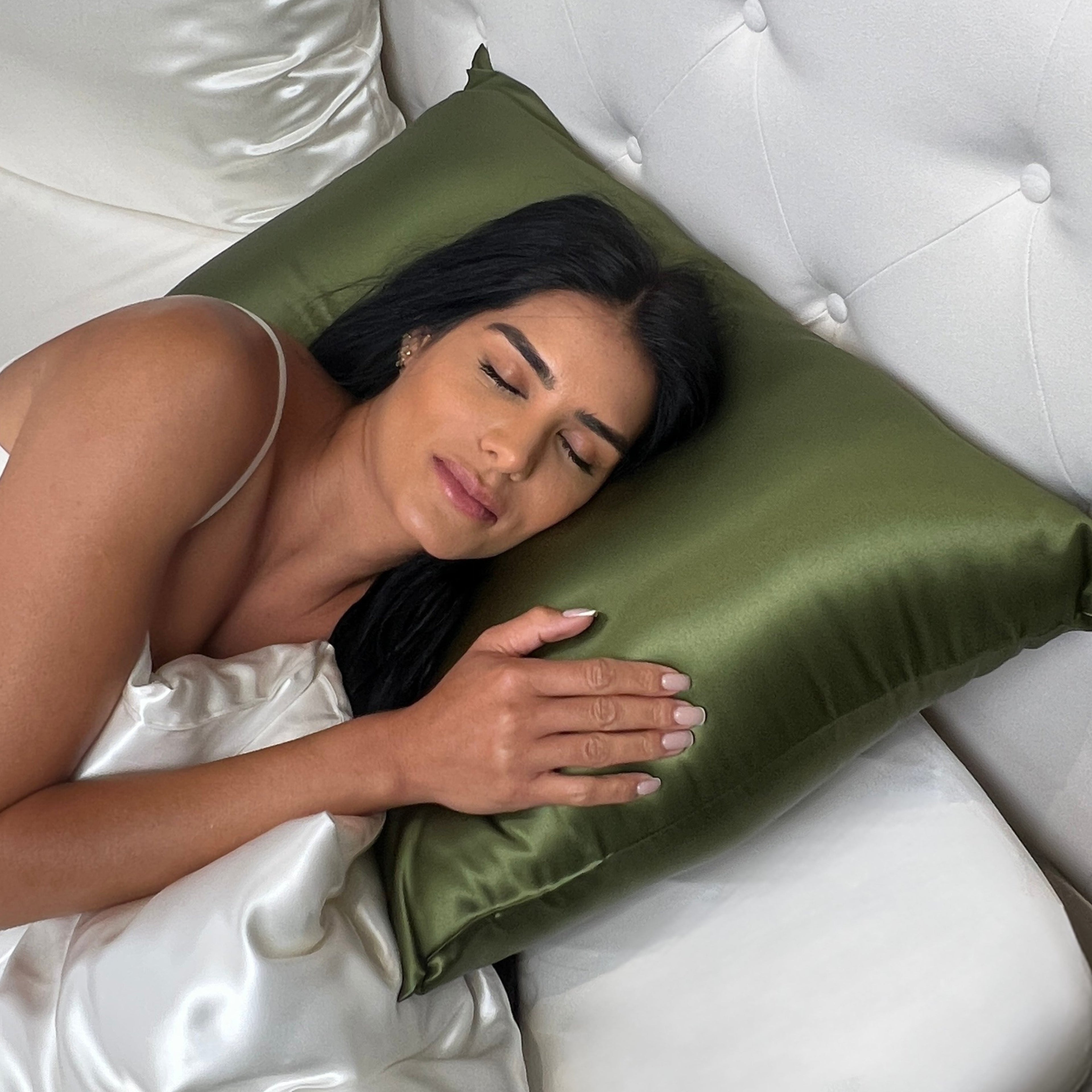 Mulberry Park Silks Luxury 19 Momme Pure Silk Pillowcase with Zipper - Olive