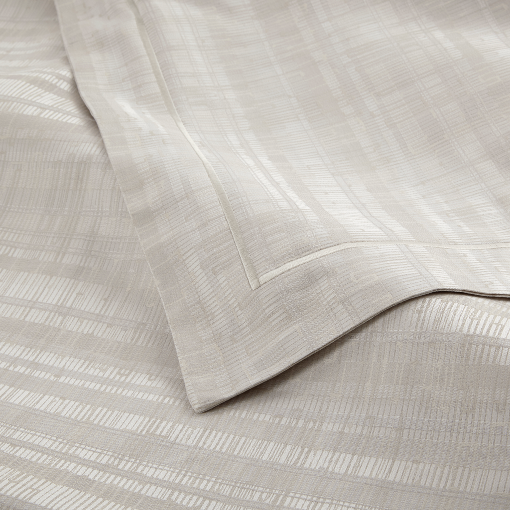 Peacock Alley Biagio Bedding - Pearl