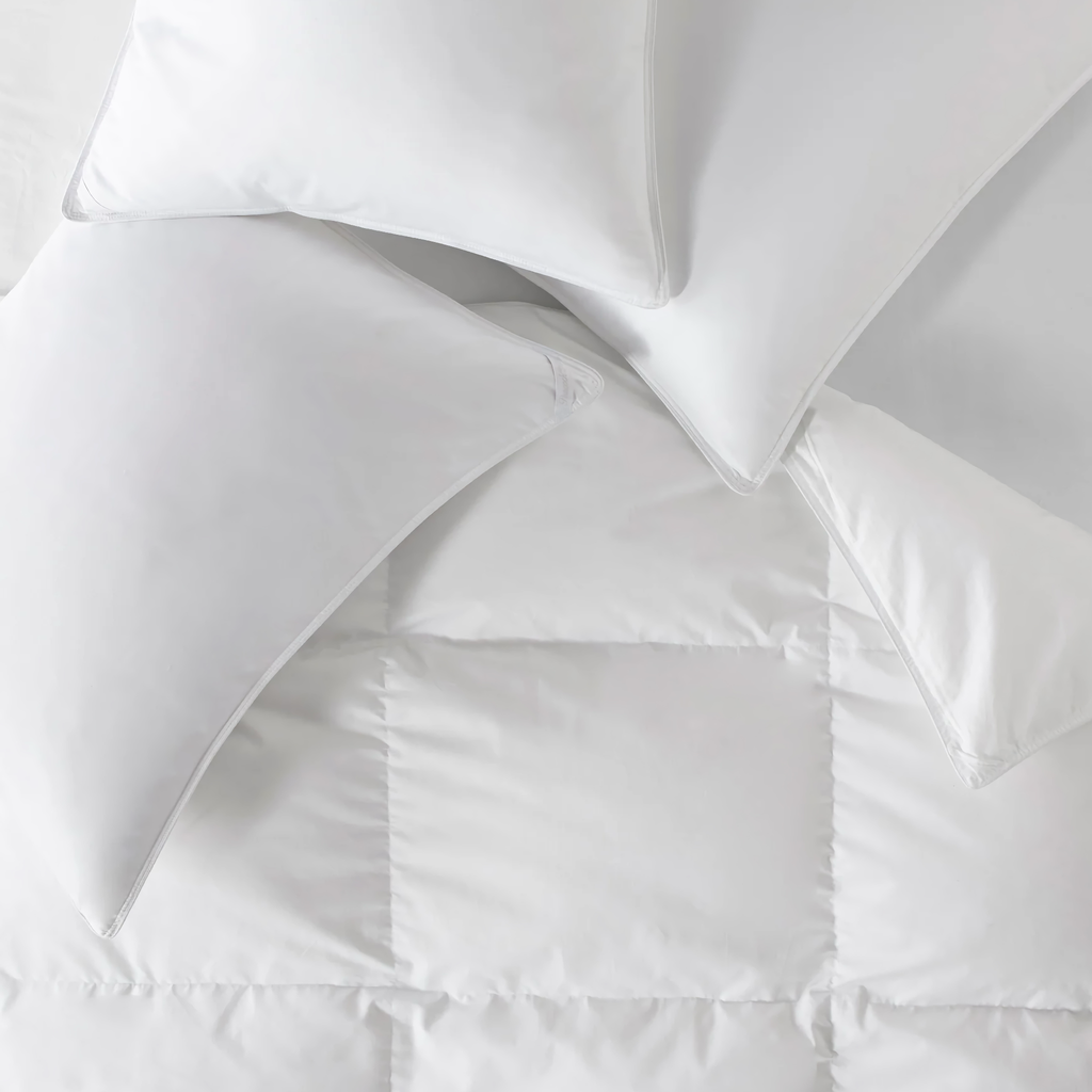 Peacock Alley Canadian White Down 700 Fill Power Duvet Inserts - All-Year Weight