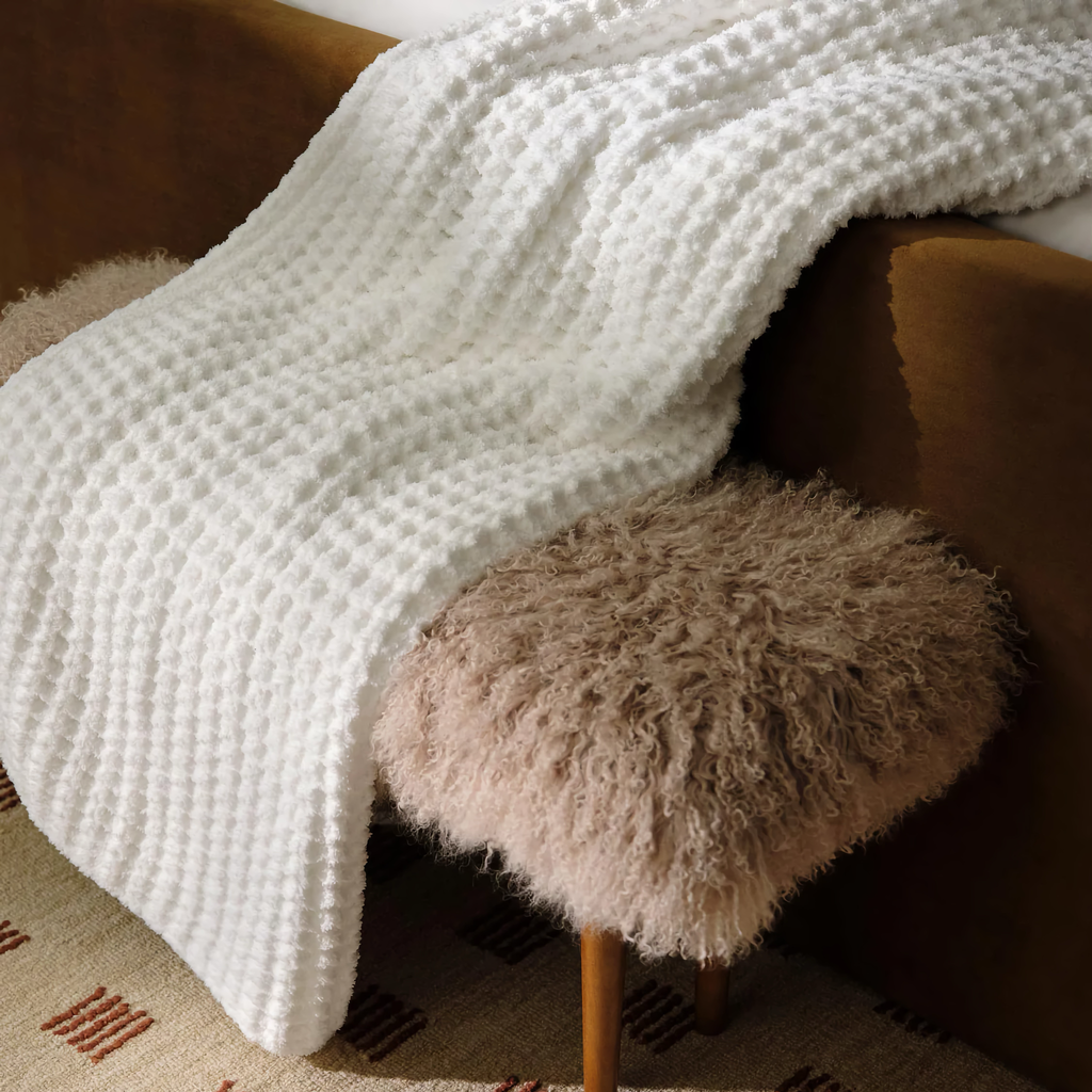 Peacock Alley Cozy Knit Throw - White