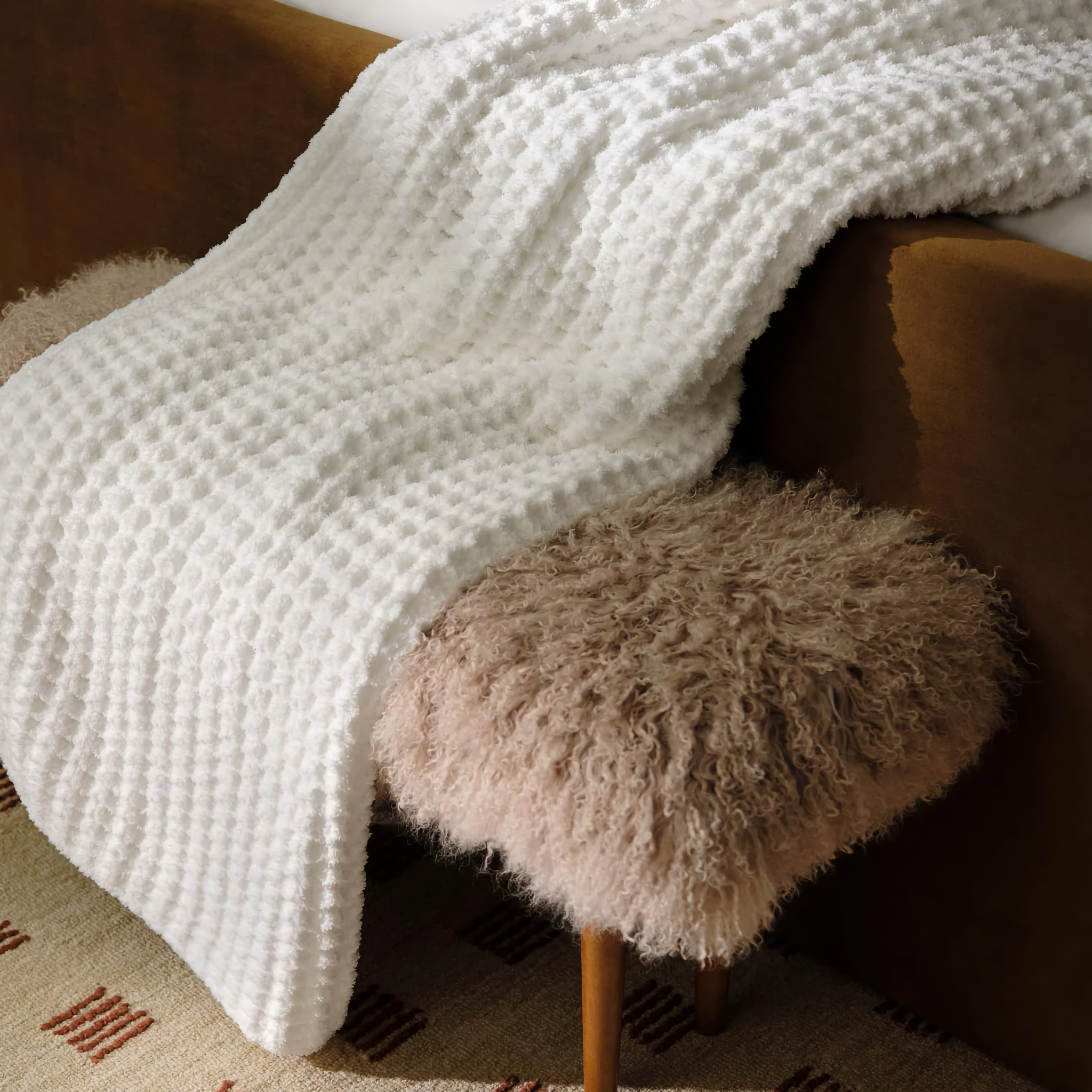 Peacock Alley Cozy Knit Throw - White
