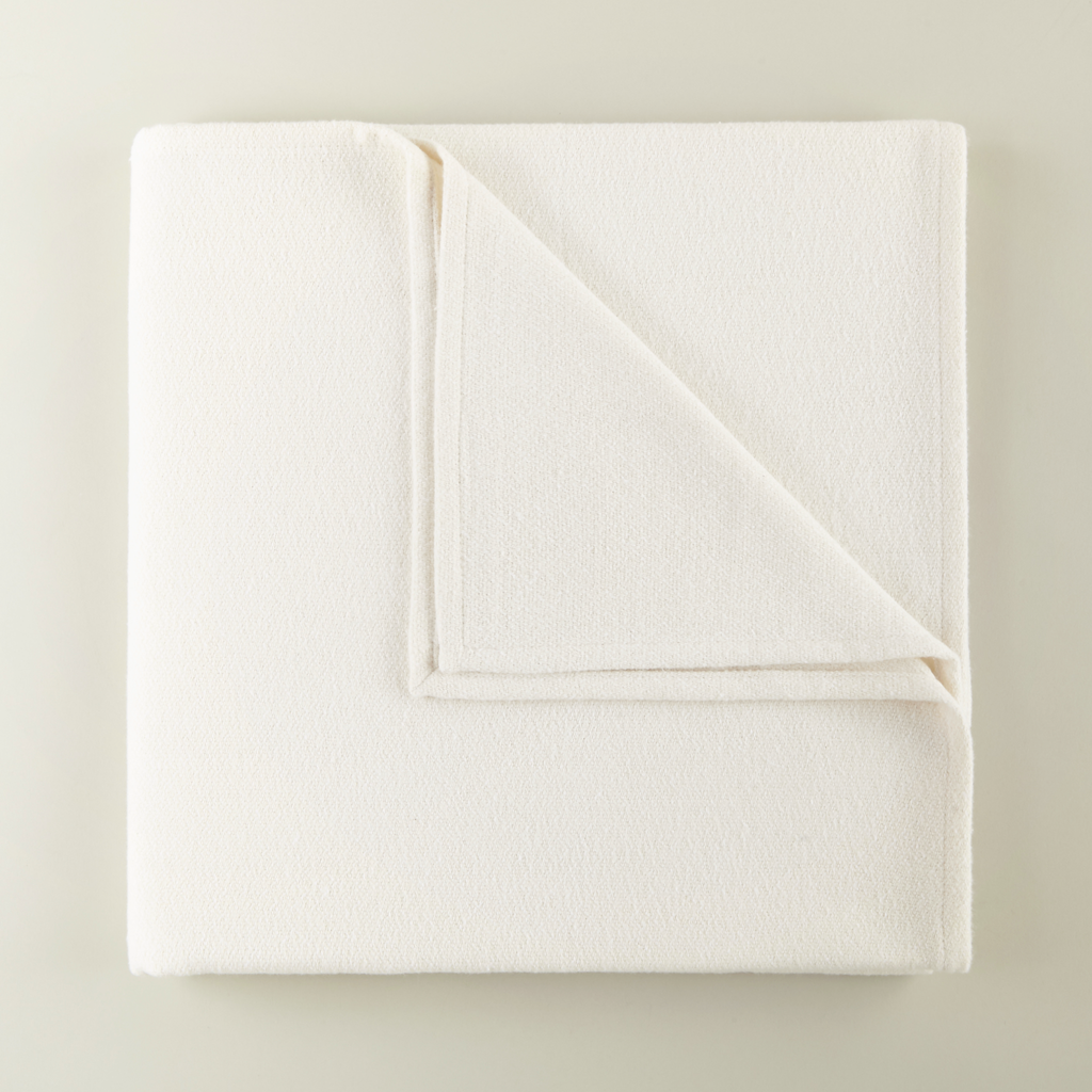 Peacock Alley Vineyard Throw - Pearl