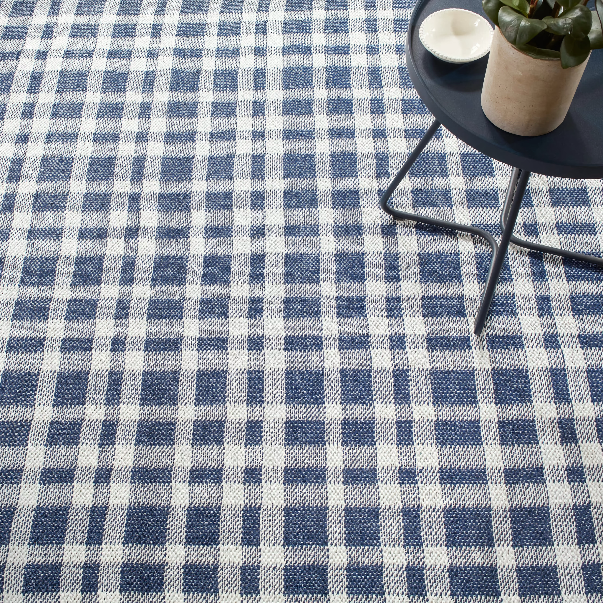 Pine Cone Hill Tattersall Handwoven Indoor/Outdoor Rug - Navy