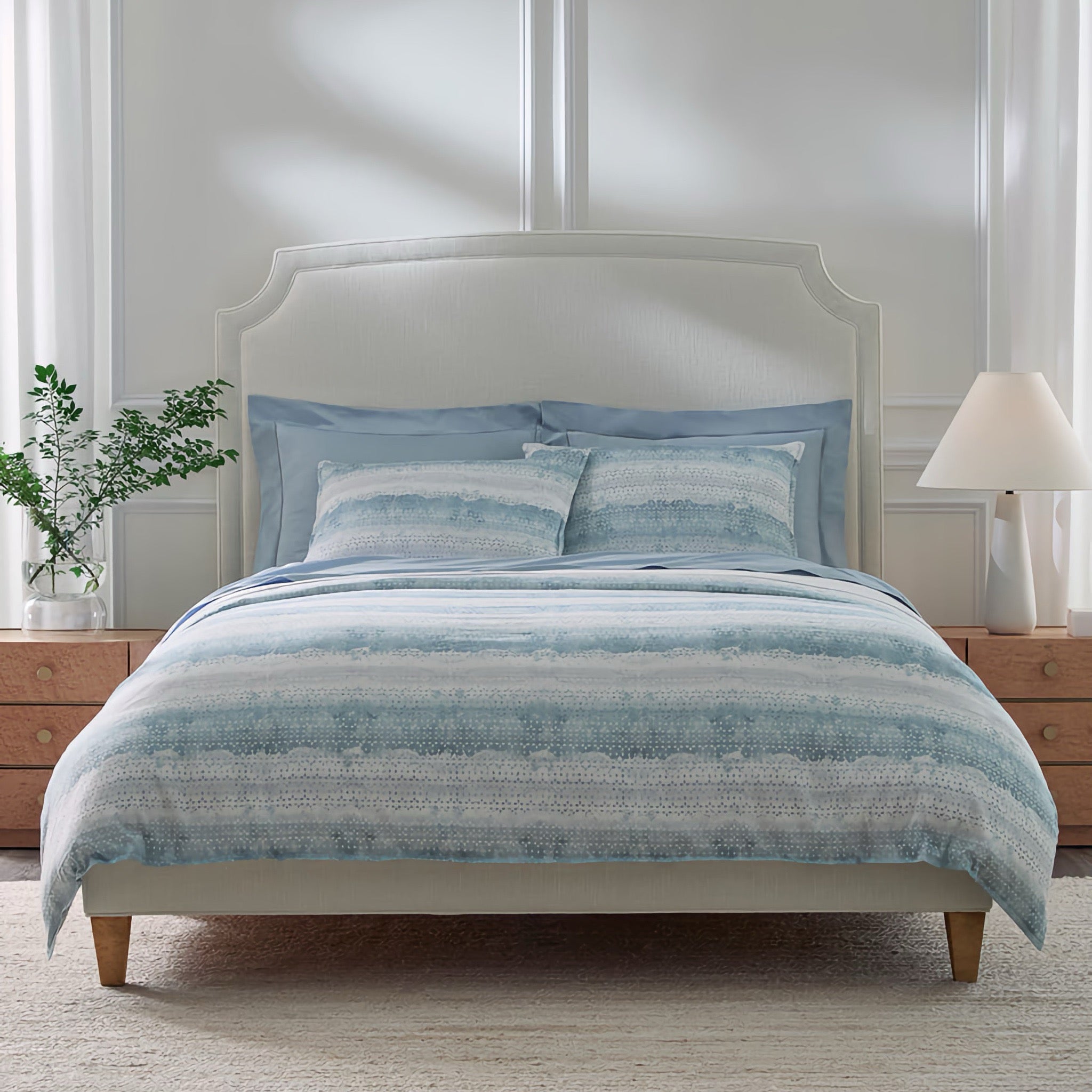 Sferra Brillanti Duvet Cover and Shams - Sky