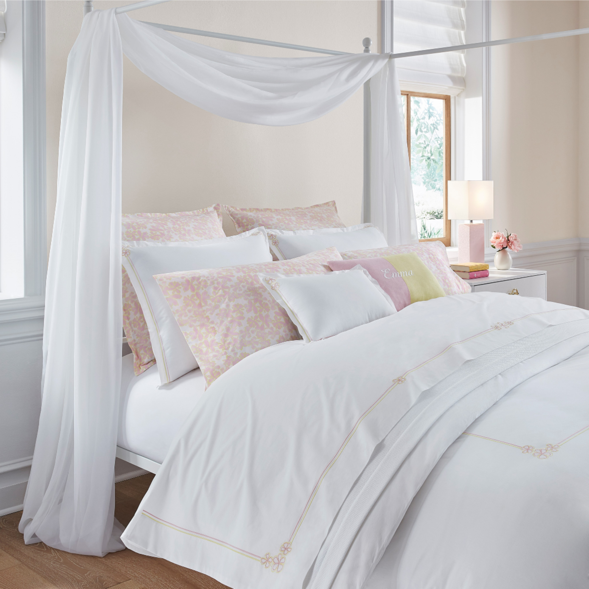 Sferra Fiorina Twin XL Bedding - White/Carnation