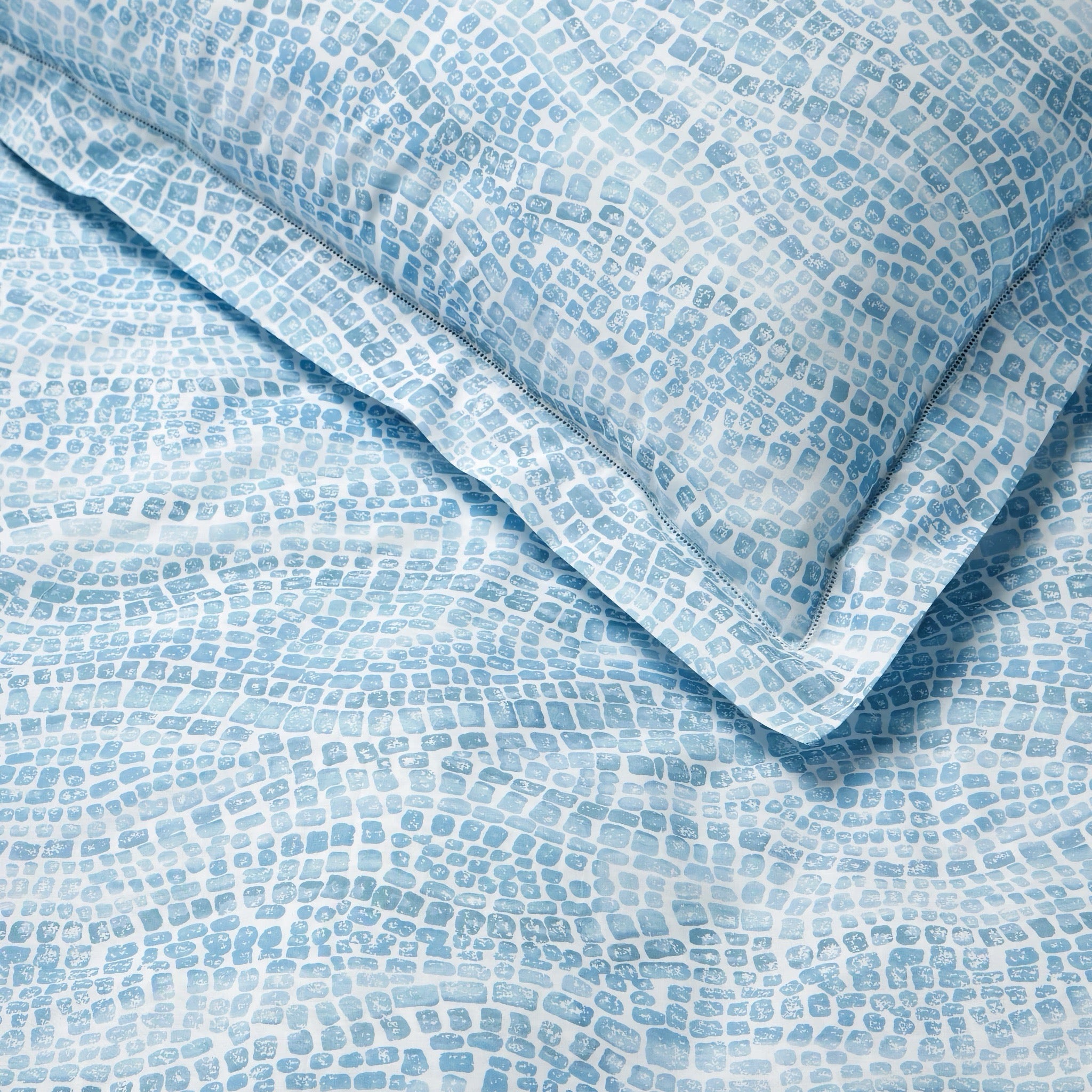 Sferra X Scalamandre Cobblestones Duvet Cover and Shams - Sea