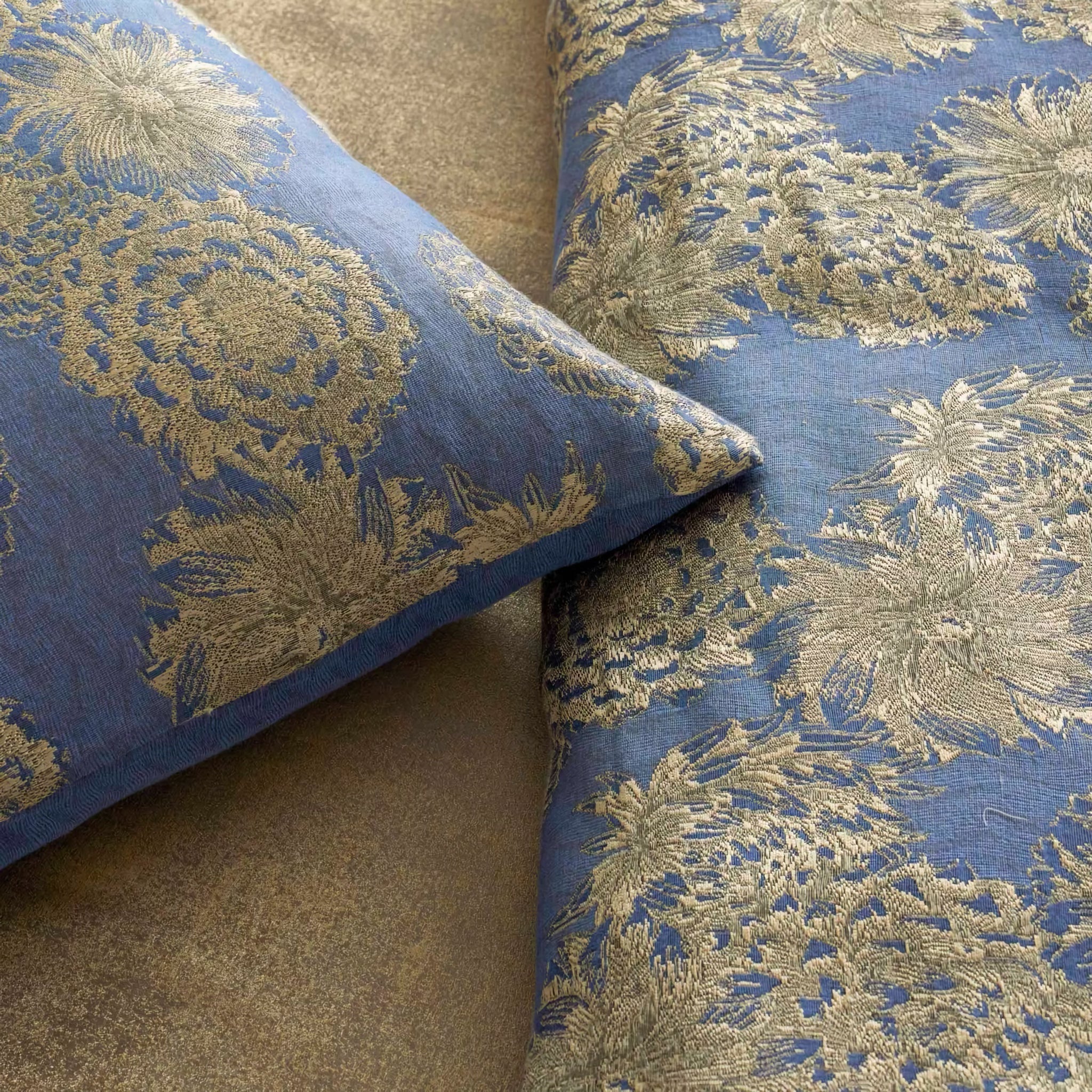 The Met x Ann Gish Chrysanthemum Bedding - Blue