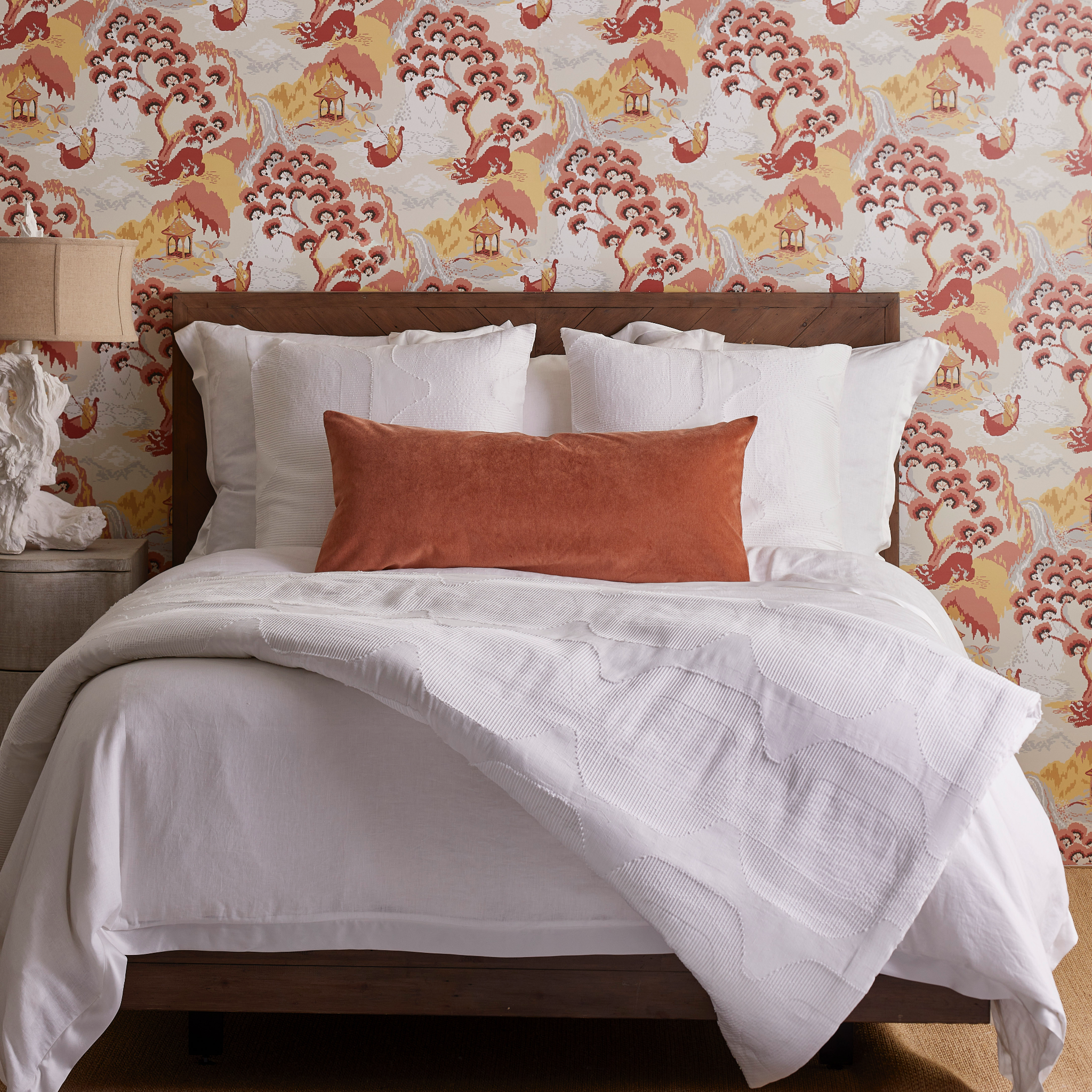 The Met x Ann Gish Lantern Bedding - White/White