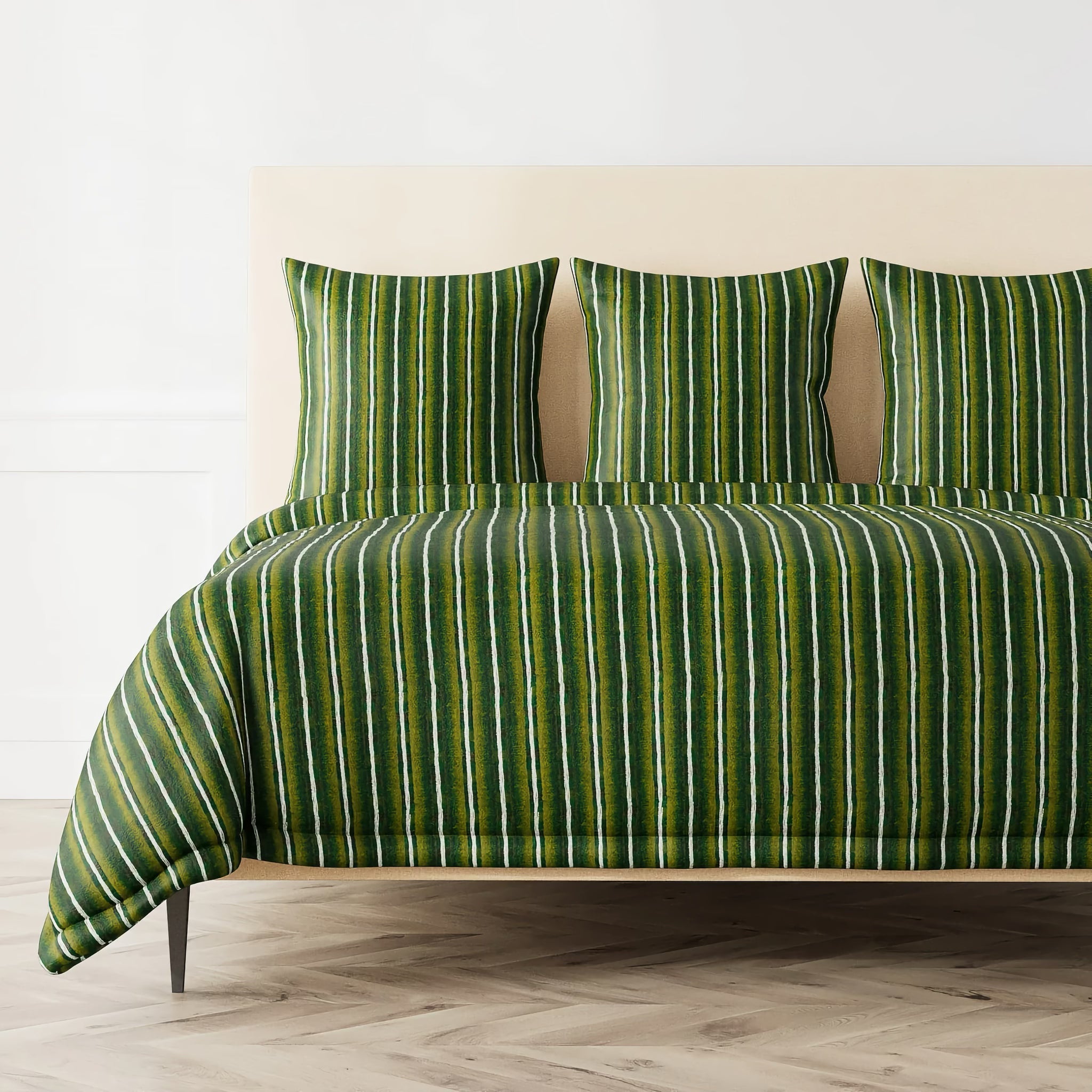The Met x Ann Gish Pluma Duvet Cover and Decorative Pillow - Green
