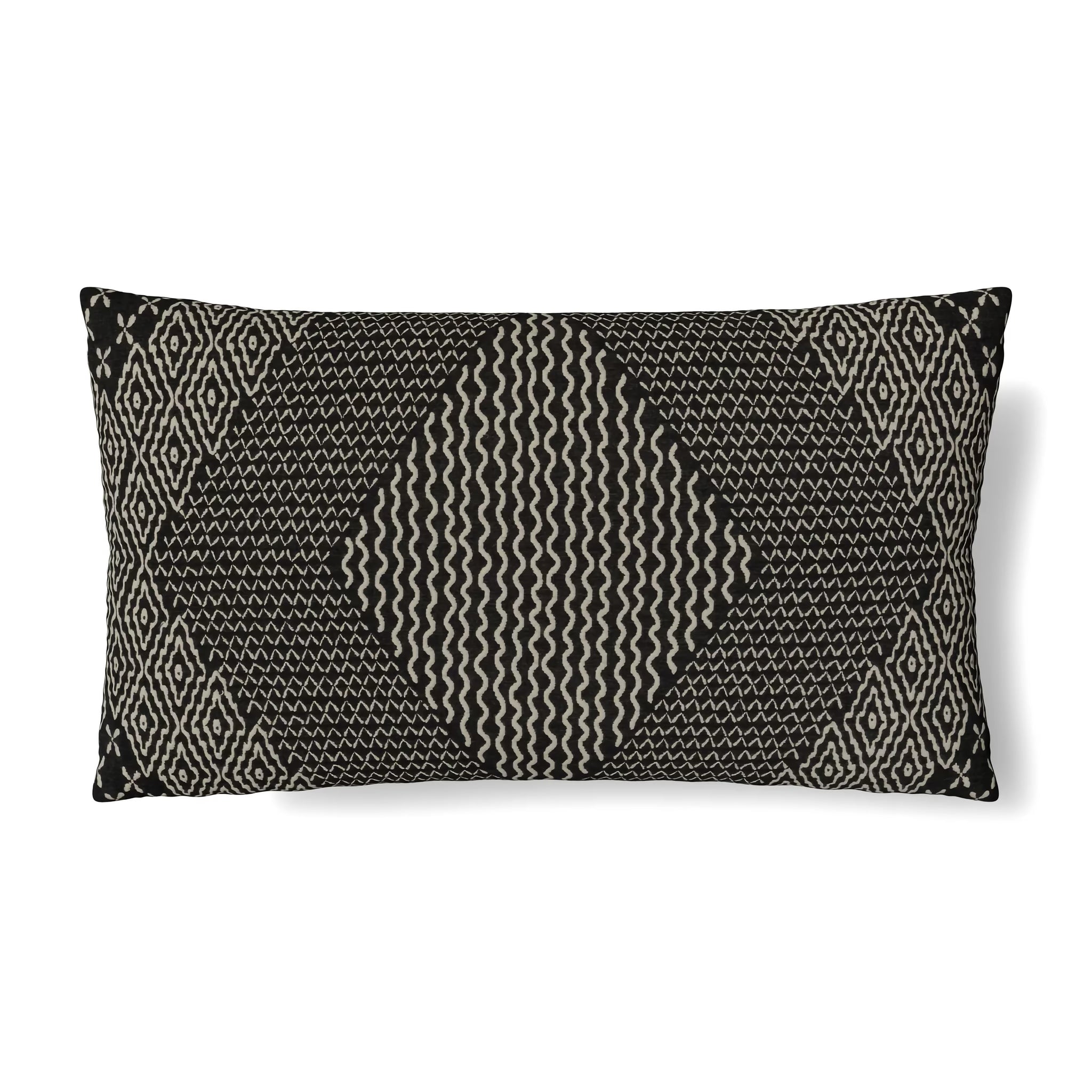 The Met x Ann Gish Sashiko Hishi-Moyo Duvet Cover and Decorative Pillow - Charcoal