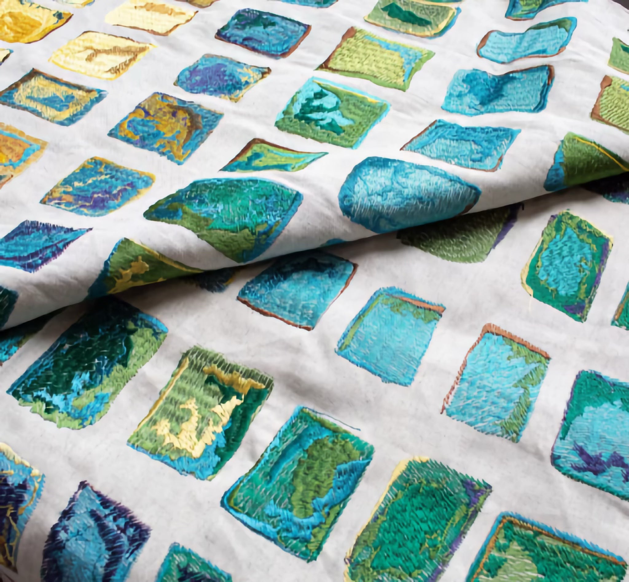 The Met x Ann Gish Tesserae Mosaic Throw and Decorative Pillow - Multi