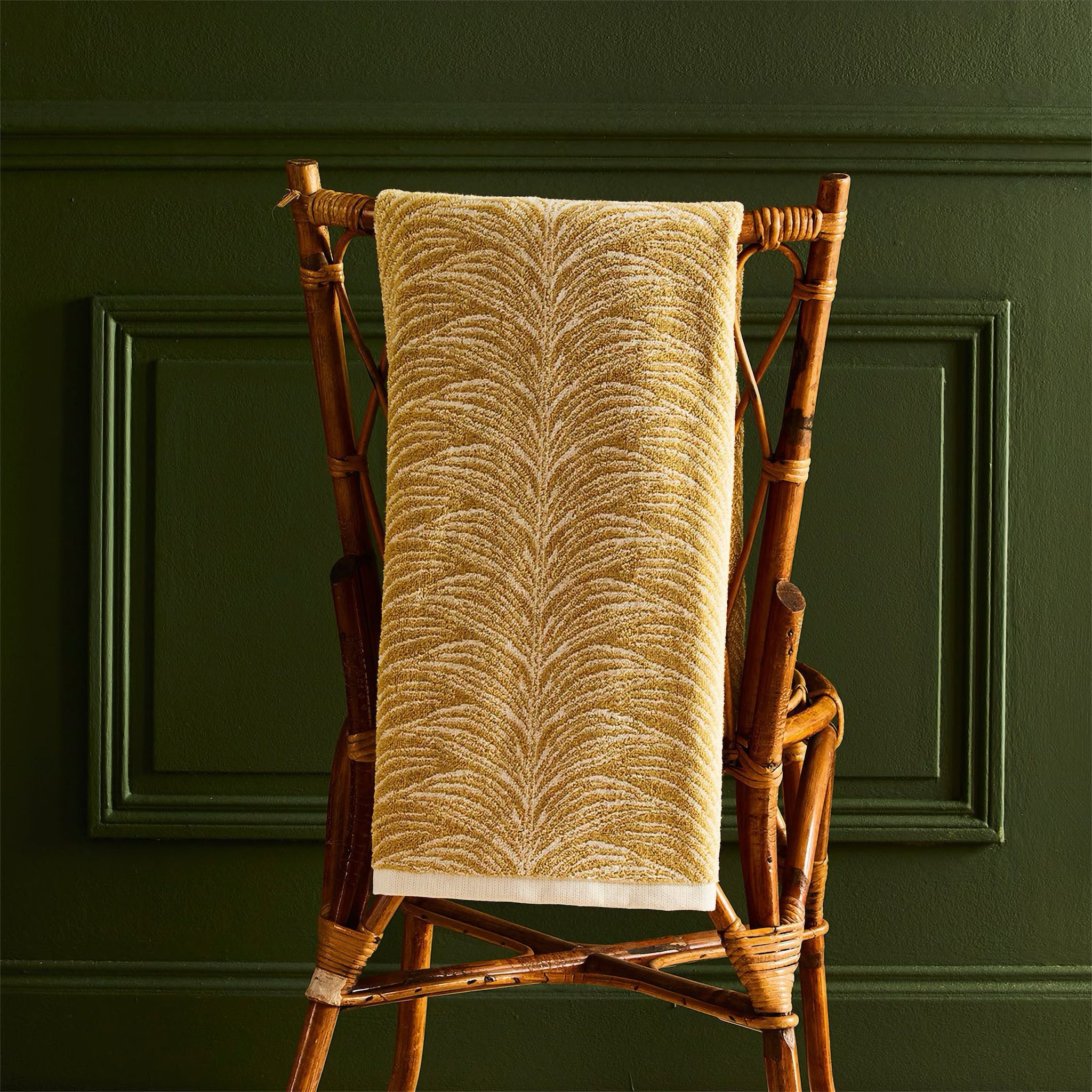 Yves Delorme Pollen Bath Collection